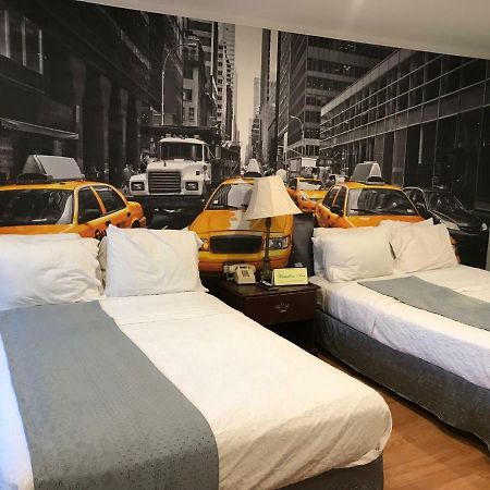 Hamilton Inn Стербридж Экстерьер фото